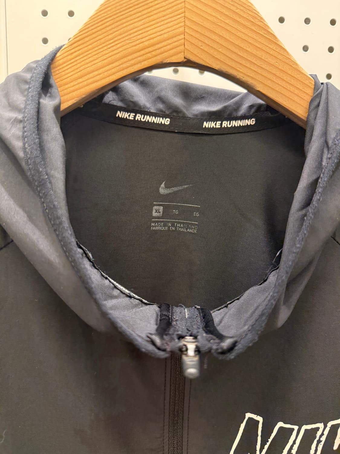 나이키 에어 블랙 러닝 바람막이 U785 상품이미지5