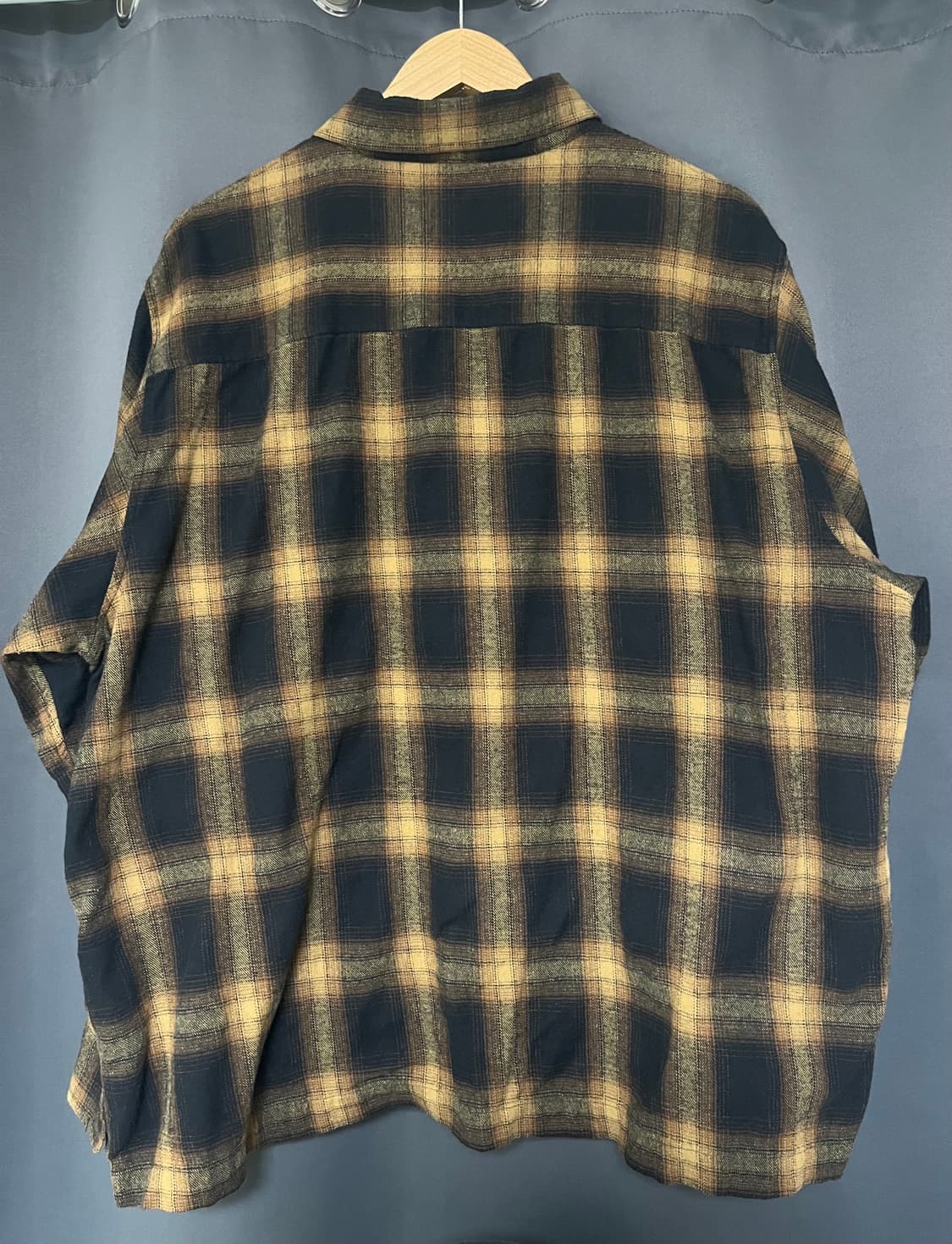 [L] 블랙아웃 피코 셔츠 상품이미지2