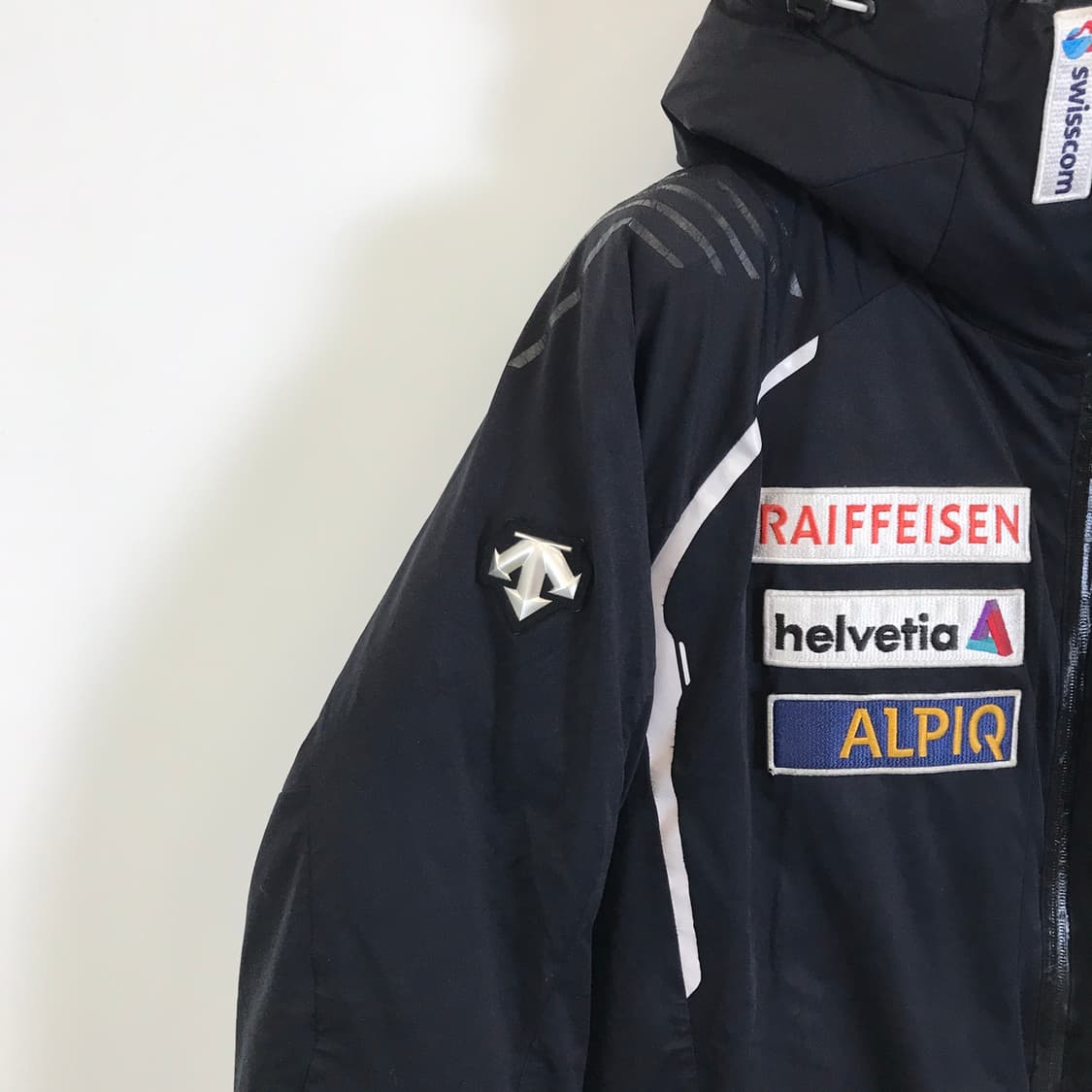 데상트 아우디 덕다운 대장급패딩 [105-110] 상품이미지2