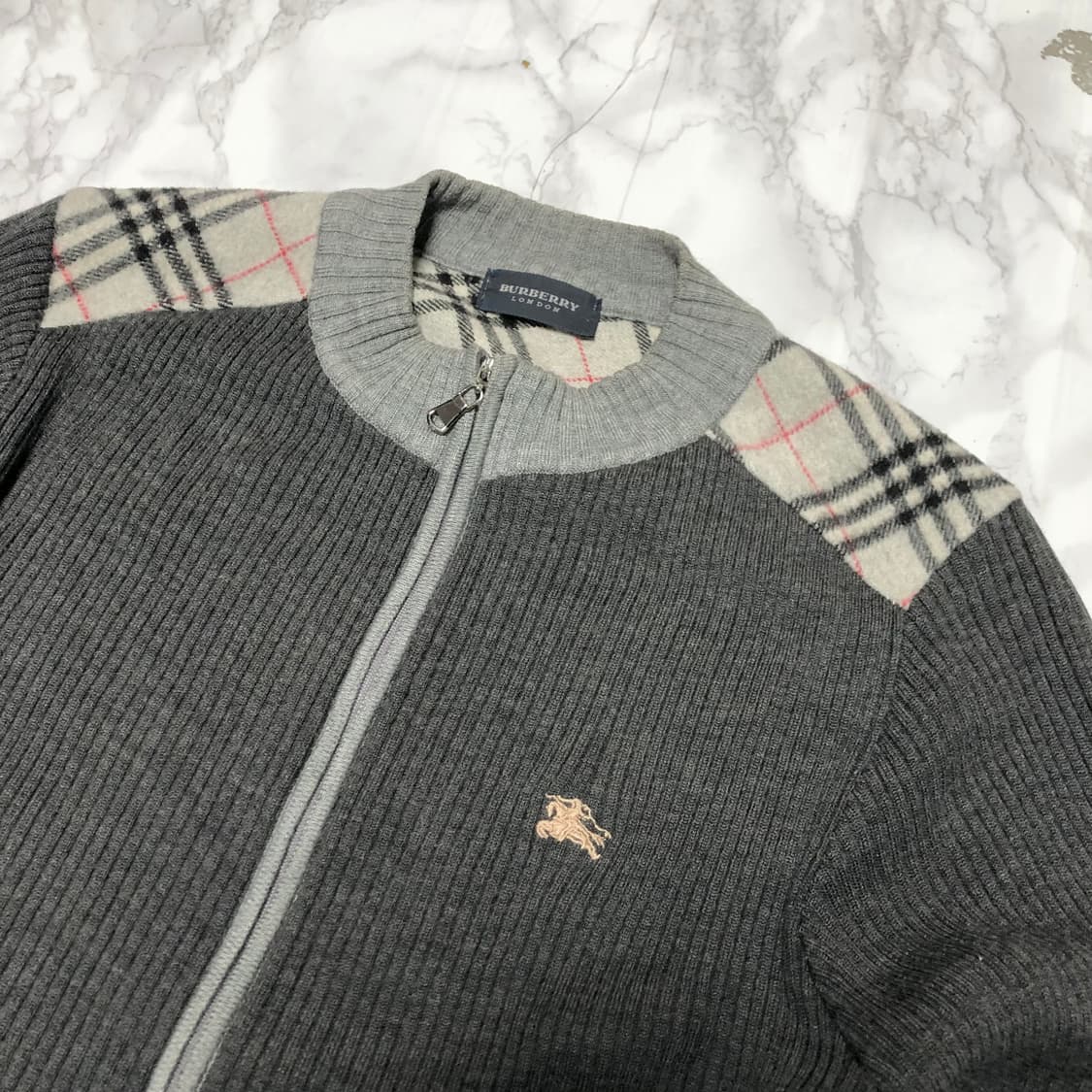 버버리 니트 가디건 자켓 여성용 상품이미지3