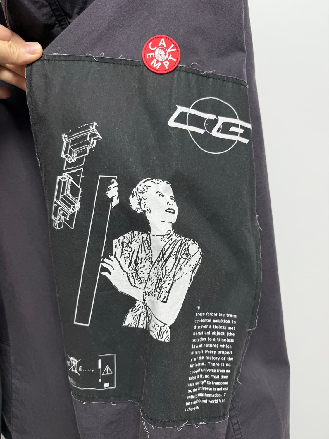 카브엠트 패치 밀리터리 후드 파카 상품이미지4