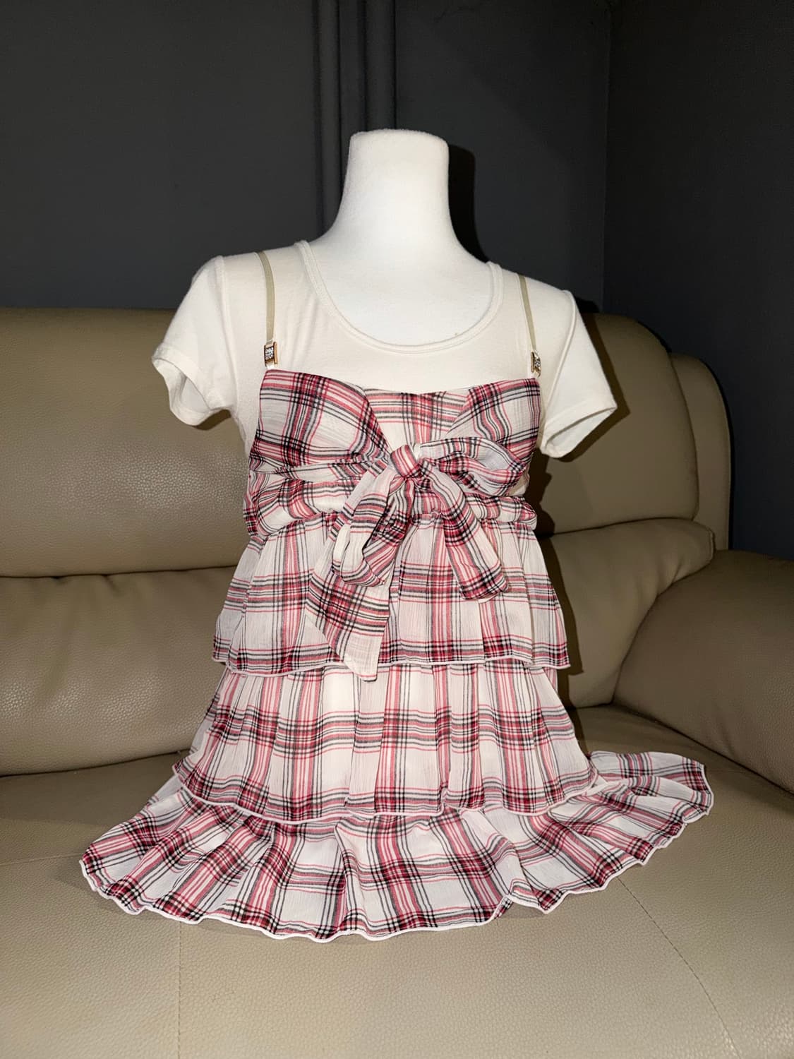 check can-can layered detail top 상품이미지1
