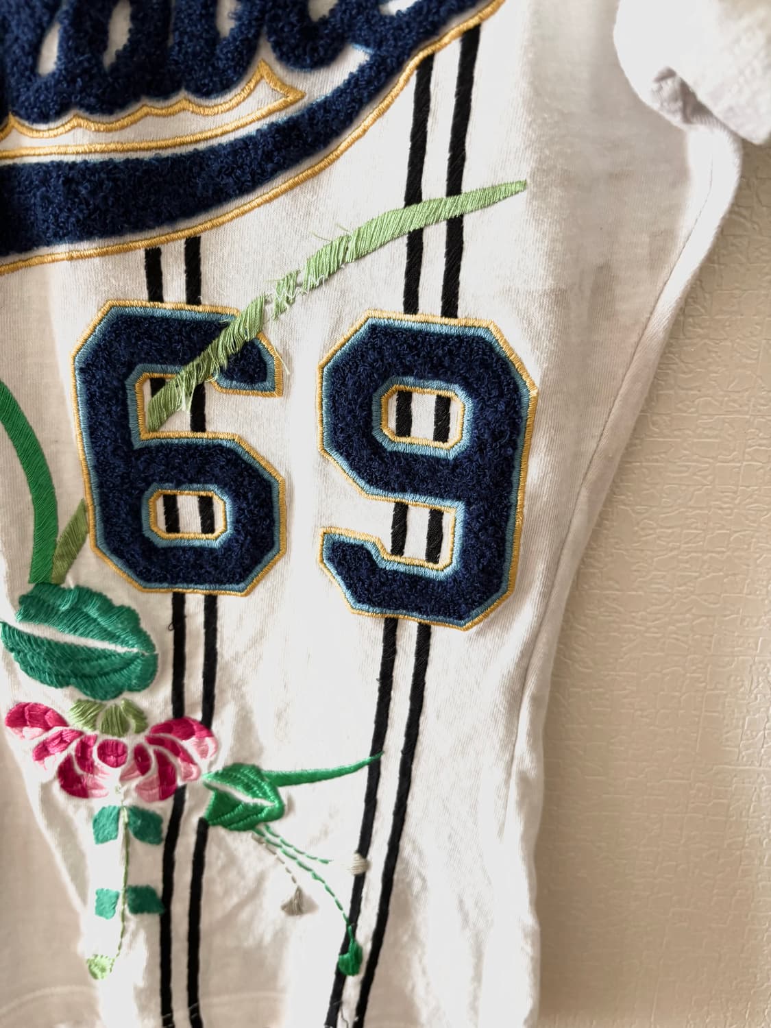 03FW 크리스찬 디올 존 갈리아노 Adiorable 69 자수 티셔츠 상품이미지3