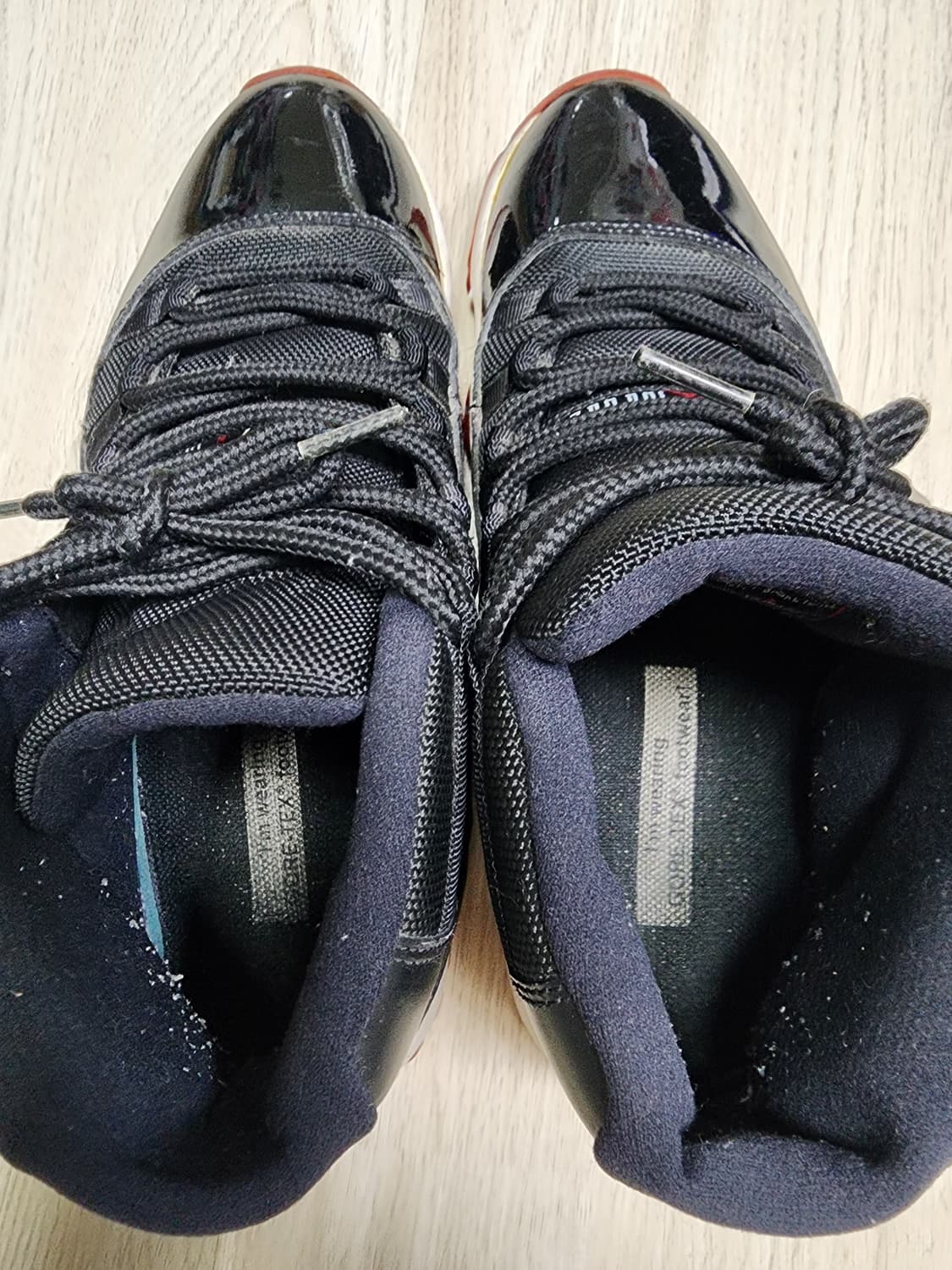 나이키 조던11 레트로 브레드 270 상품이미지4