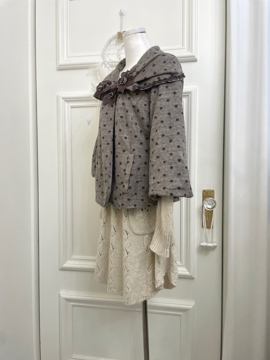 brown dot soft unbalance flower lace poi 상품이미지2