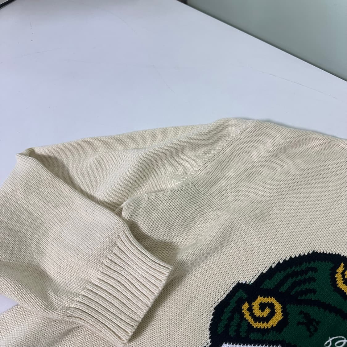 M 100 말본골프 아이보리 루즈핏 라운드면니트 상품이미지4