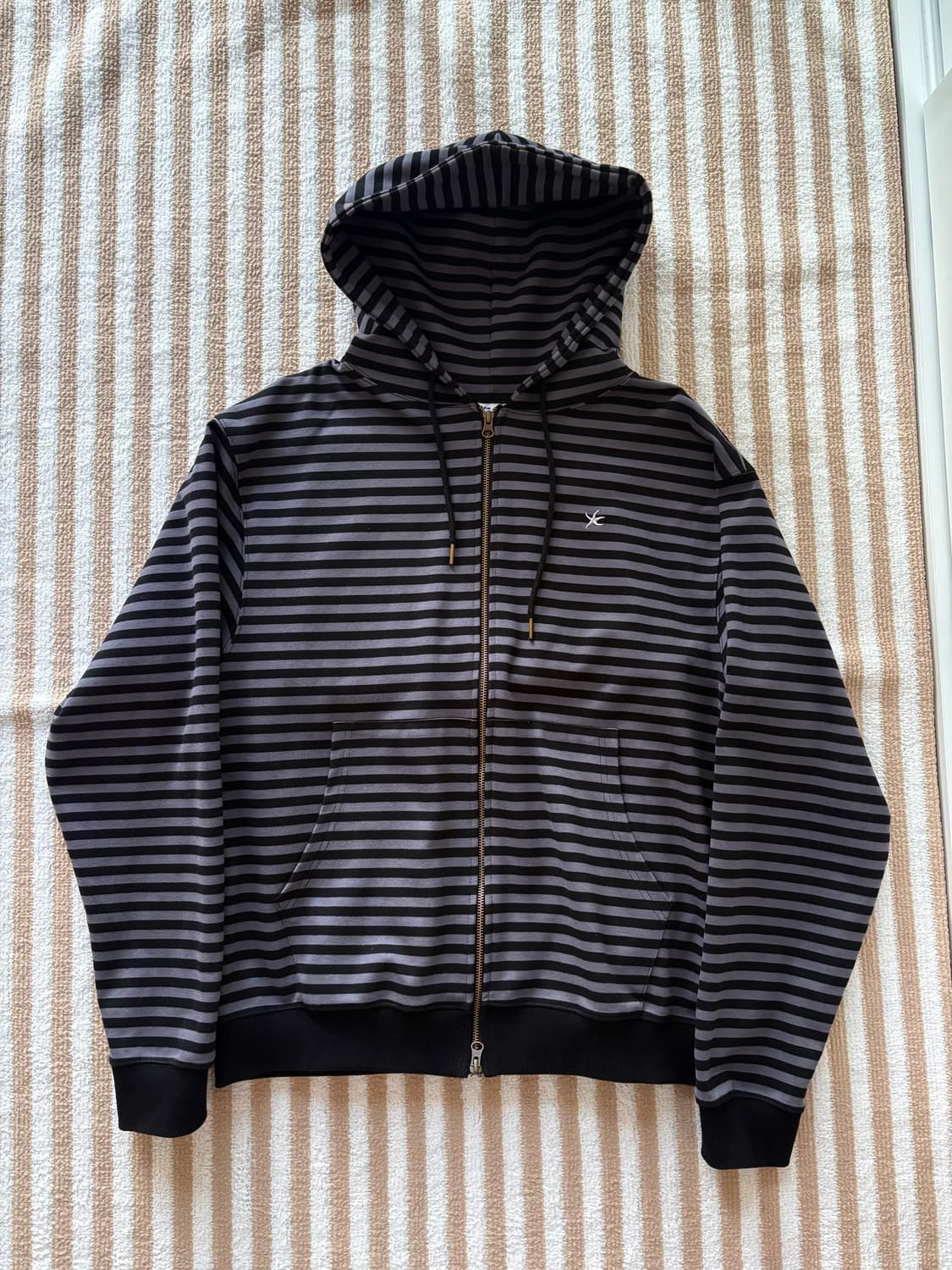 더콜디스트모먼트 스트라이프 후드집업 L 상품이미지1