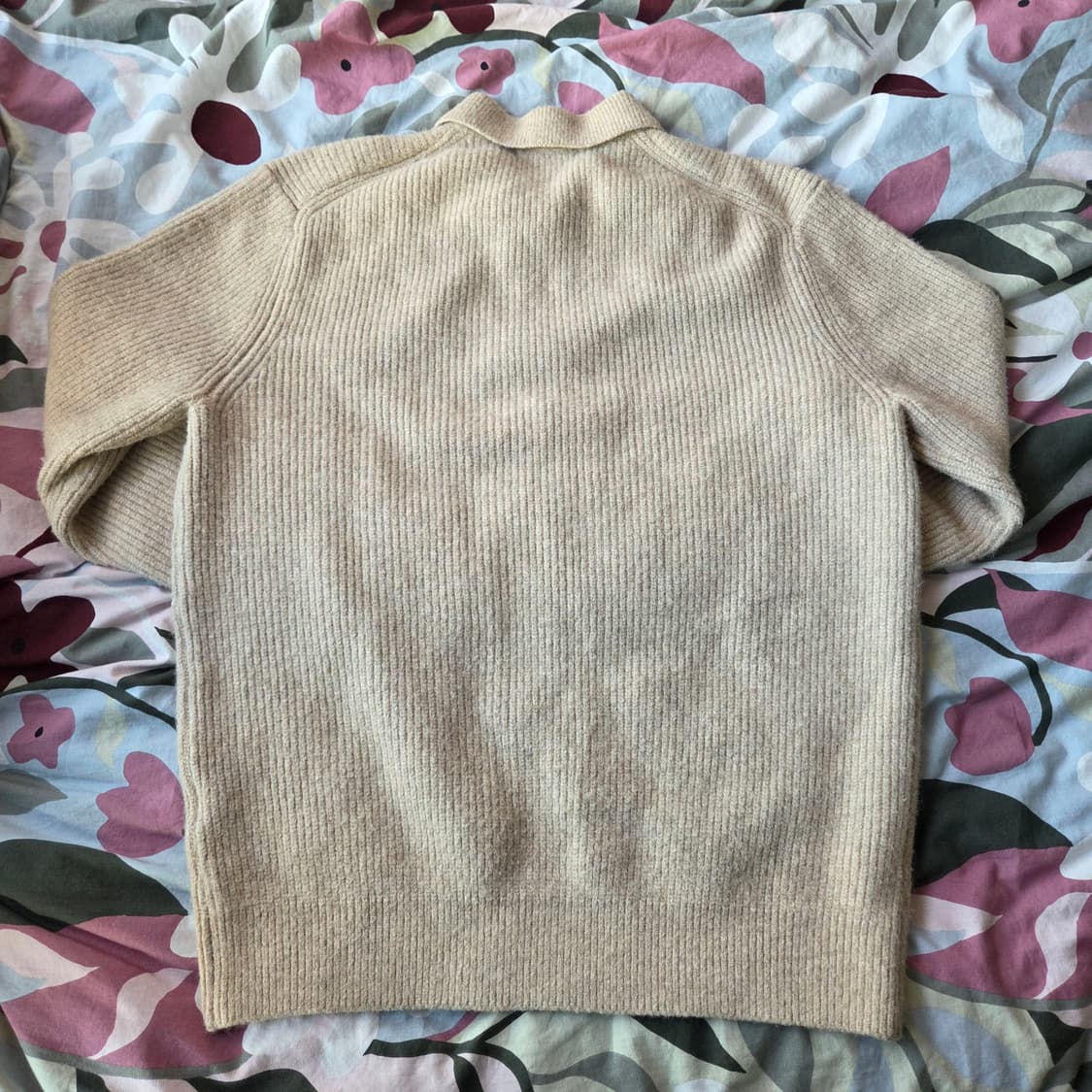 르마드 울 세미오버 반집업 니트-오트밀 (2) 상품이미지3