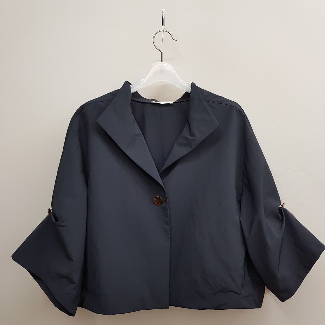 델라라나 2024 루즈핏 싱글 버튼 자켓 M사이즈 상품이미지1