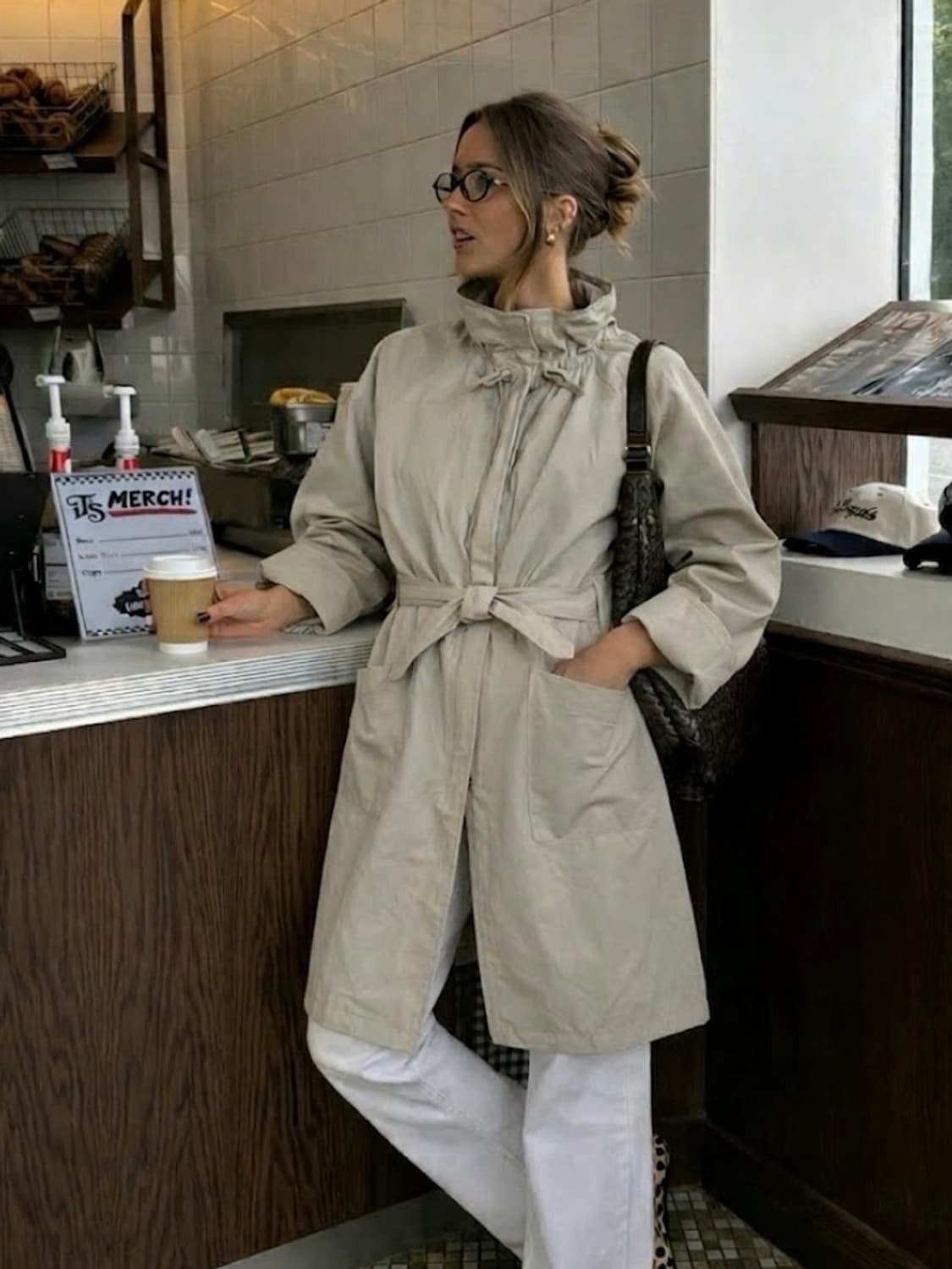 빈티지-아떼바네사브루노 셔링 스트렙 벨티드 하프 야상 자켓 상품이미지1