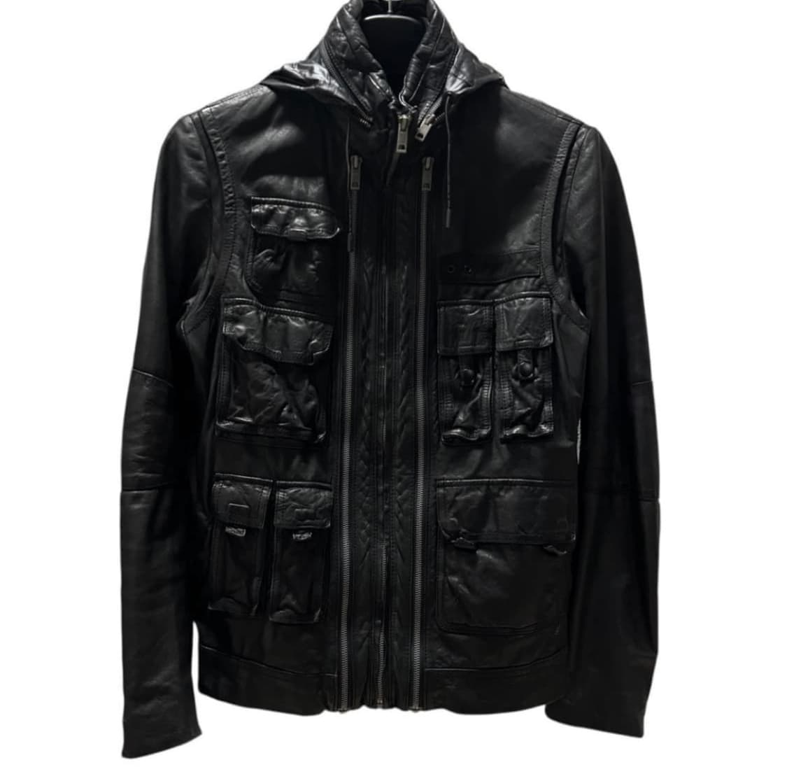 솔리드 옴므 멀티포켓 레더 자켓 블루종 상품이미지1