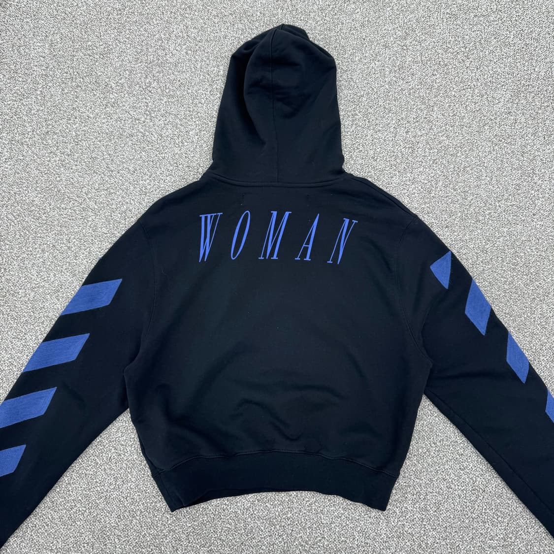 오프화이트 후드티 상품이미지4