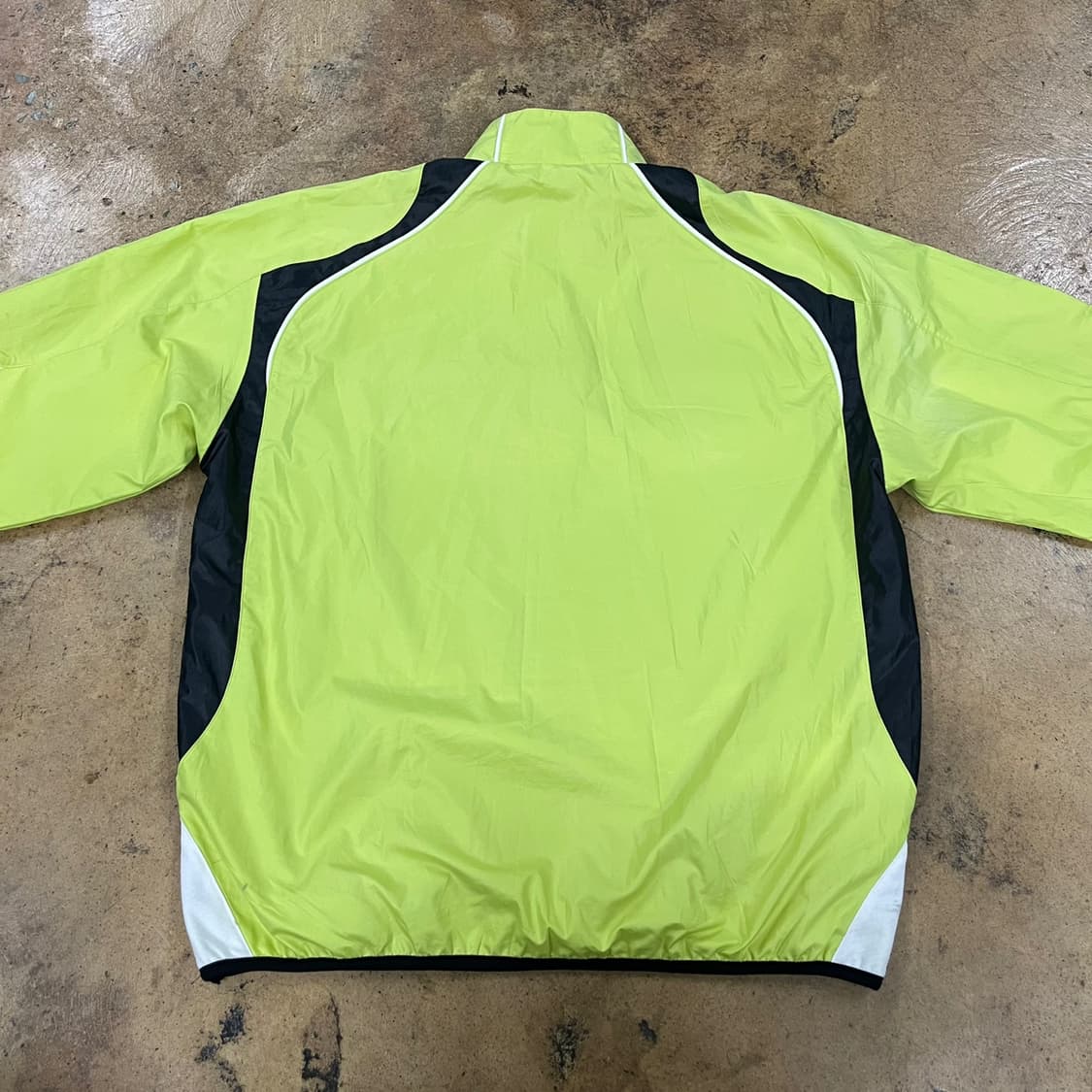 [정품/L] 데상트 형광 옐로우 하프집업 바람막이 b17 상품이미지4