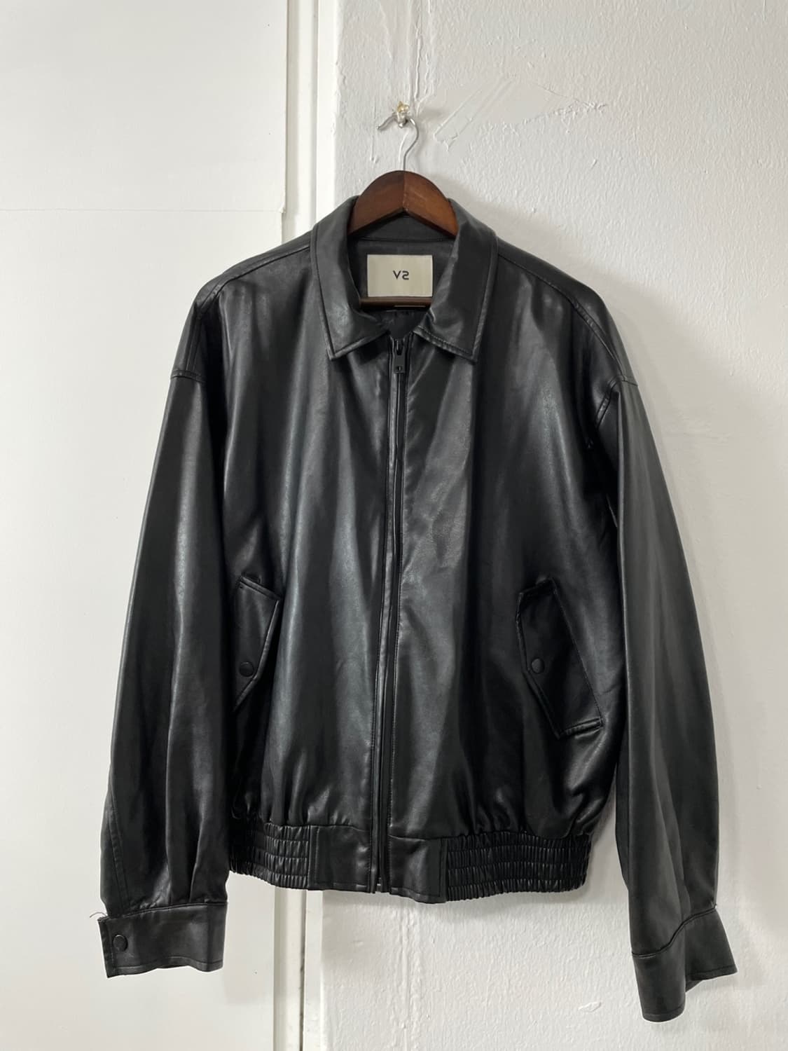 브이투 V2 비건 레더 자켓 상품이미지1