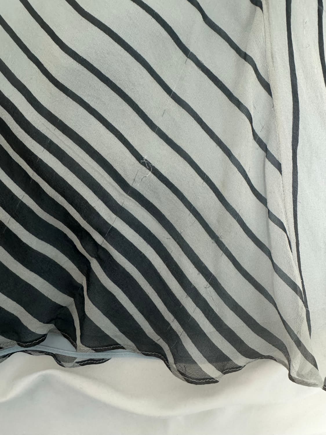 BCBG Max Azria silk skirt 상품이미지4