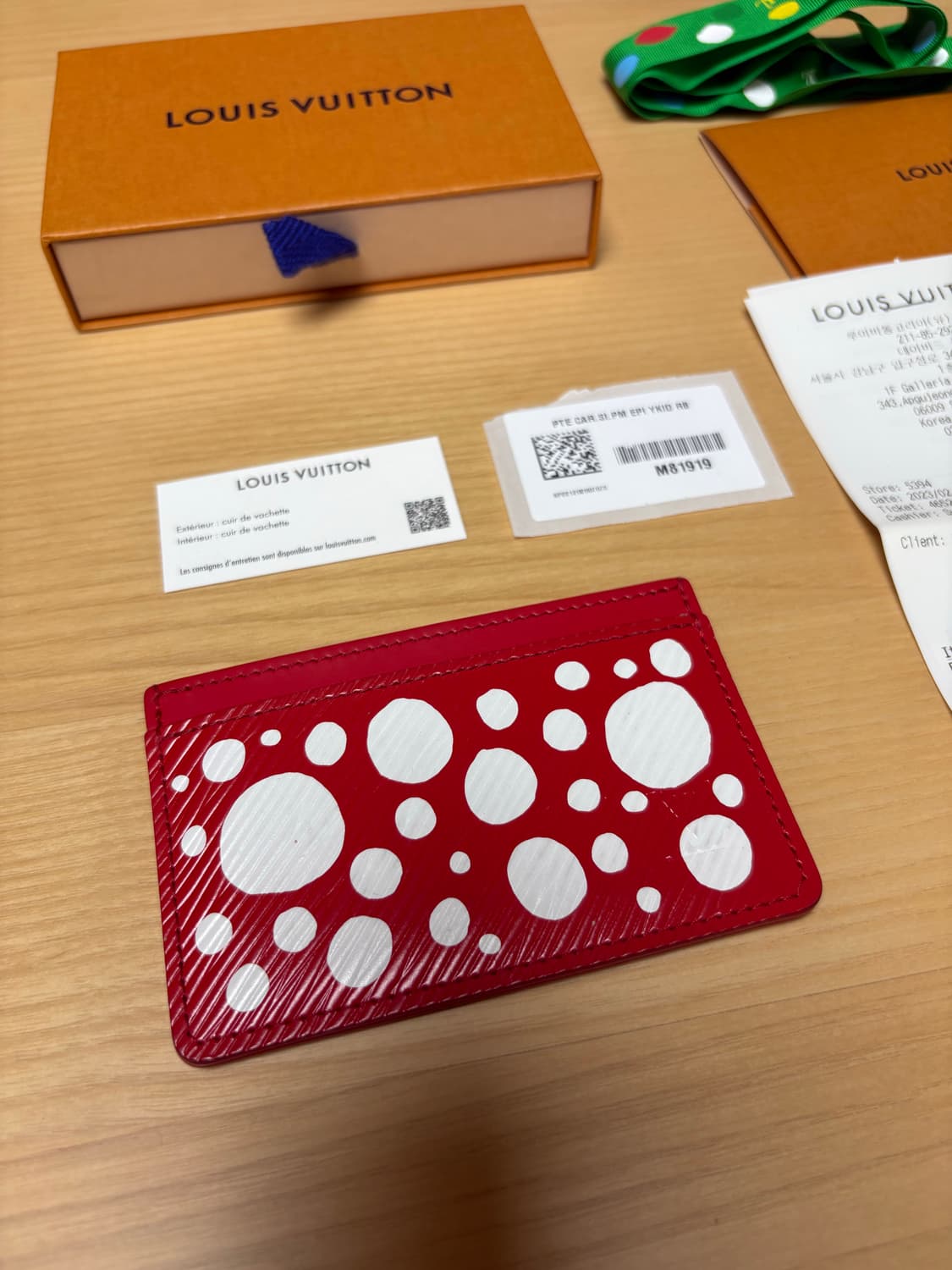 Louis Vuitton x Yayoi Kusama Card Holder 상품이미지2
