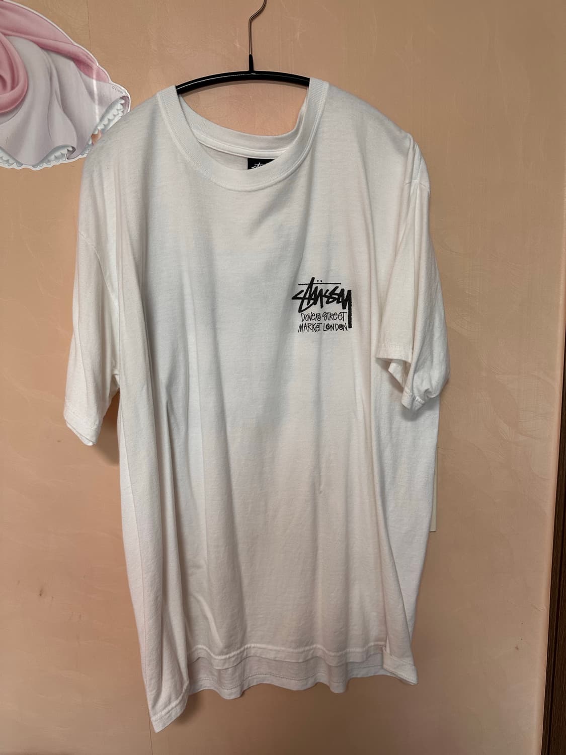 L) 스투시 스탁 도버 스트리트 마켓 런던 티셔츠 화이트 상품이미지3