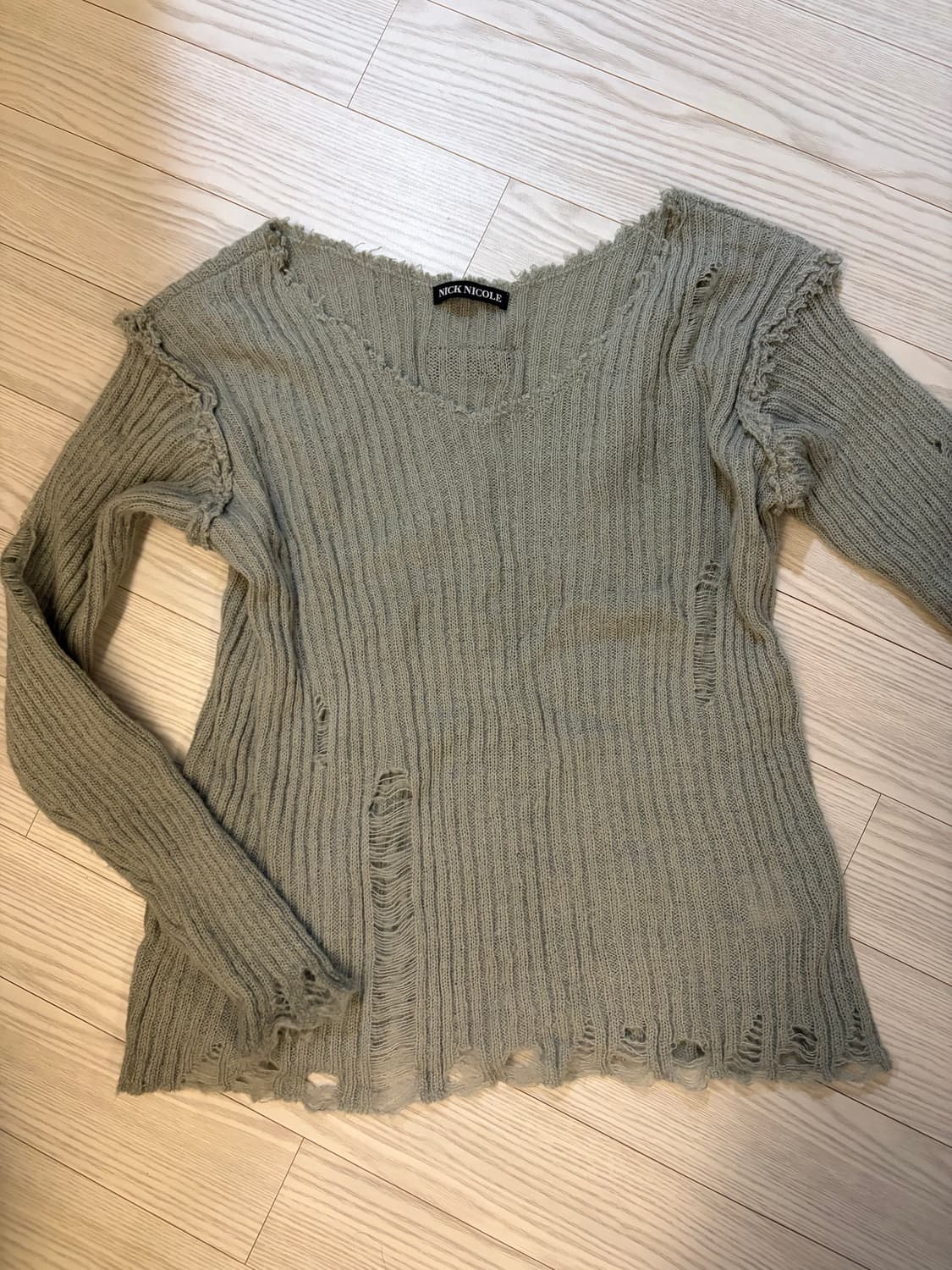 닉앤니콜 데미지 니트 긴팔티 Free 상품이미지4