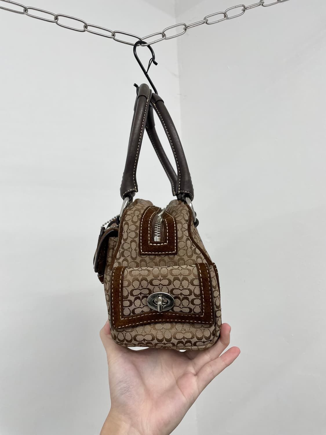 코치 자카드 시그니처 버클 포켓백 상품이미지7