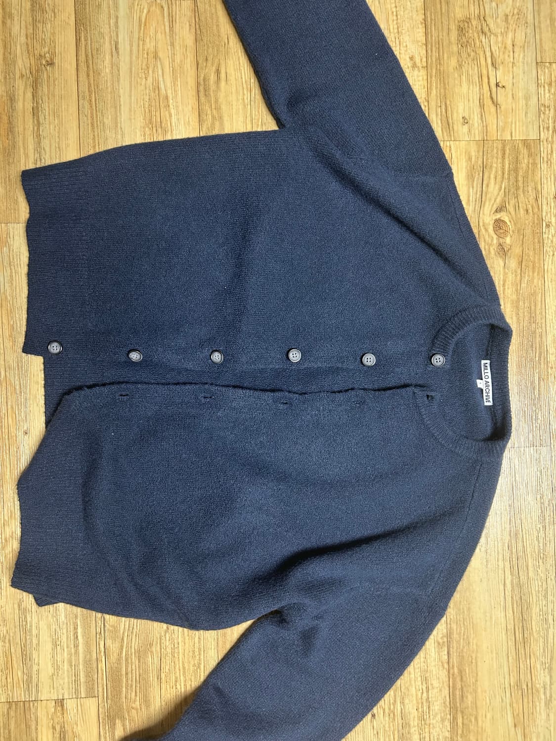 밀로 아카이브 네이비 크롭가디건 L 상품이미지2