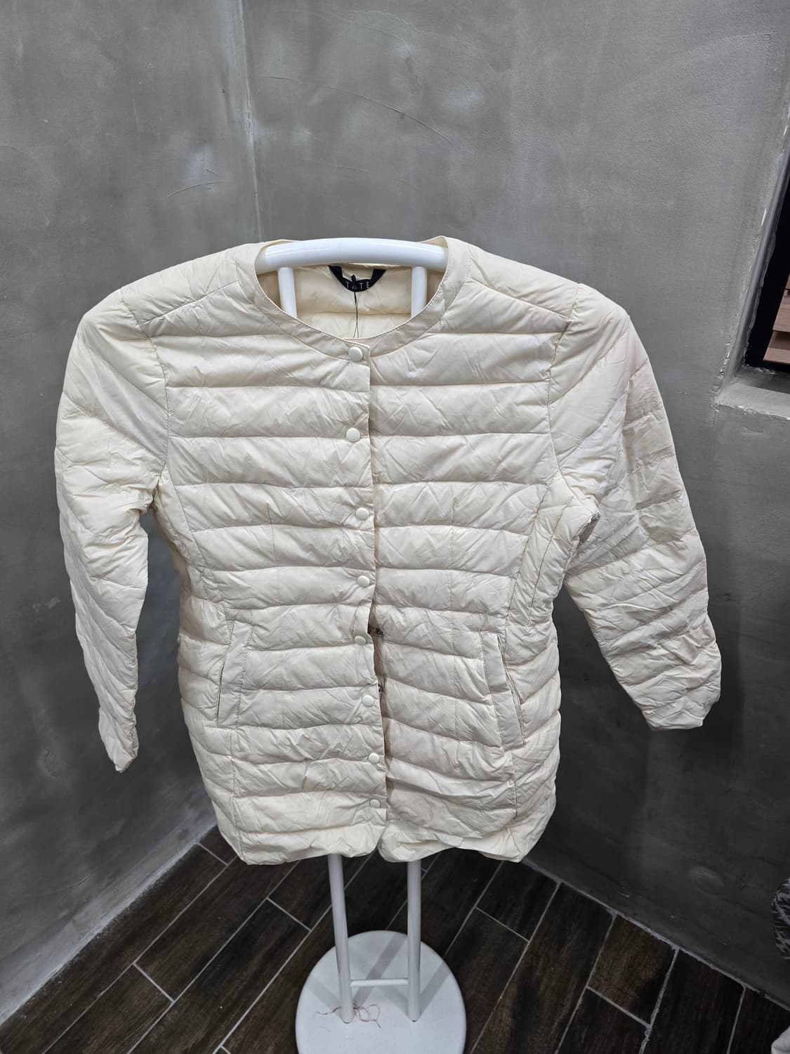 테이트 새상품 상품이미지1