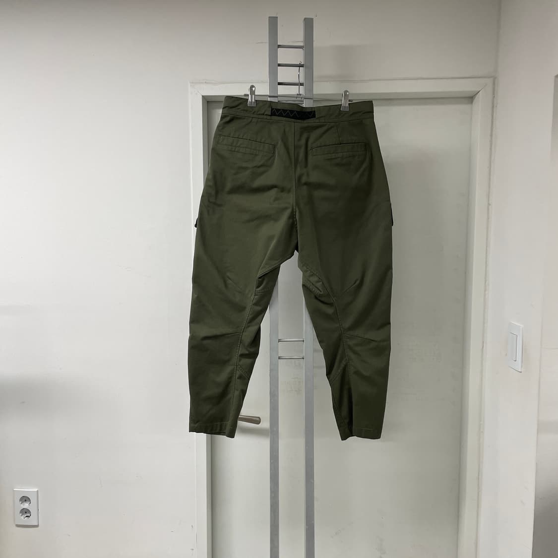 나이키 acg 카고 조거 팬츠 카키 M 상품이미지5