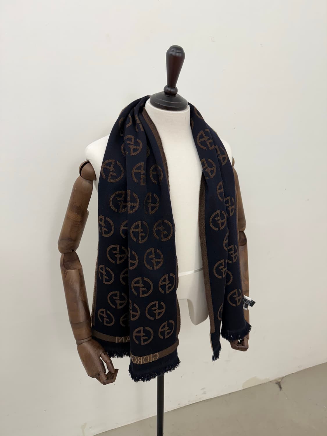 Giorgio Armani 100% Lana Wool muffler 상품이미지5