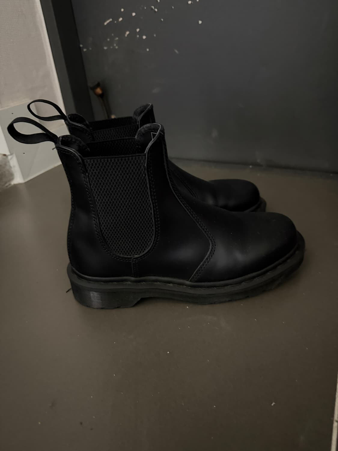 닥터마틴 모노 첼시부츠 상품이미지2