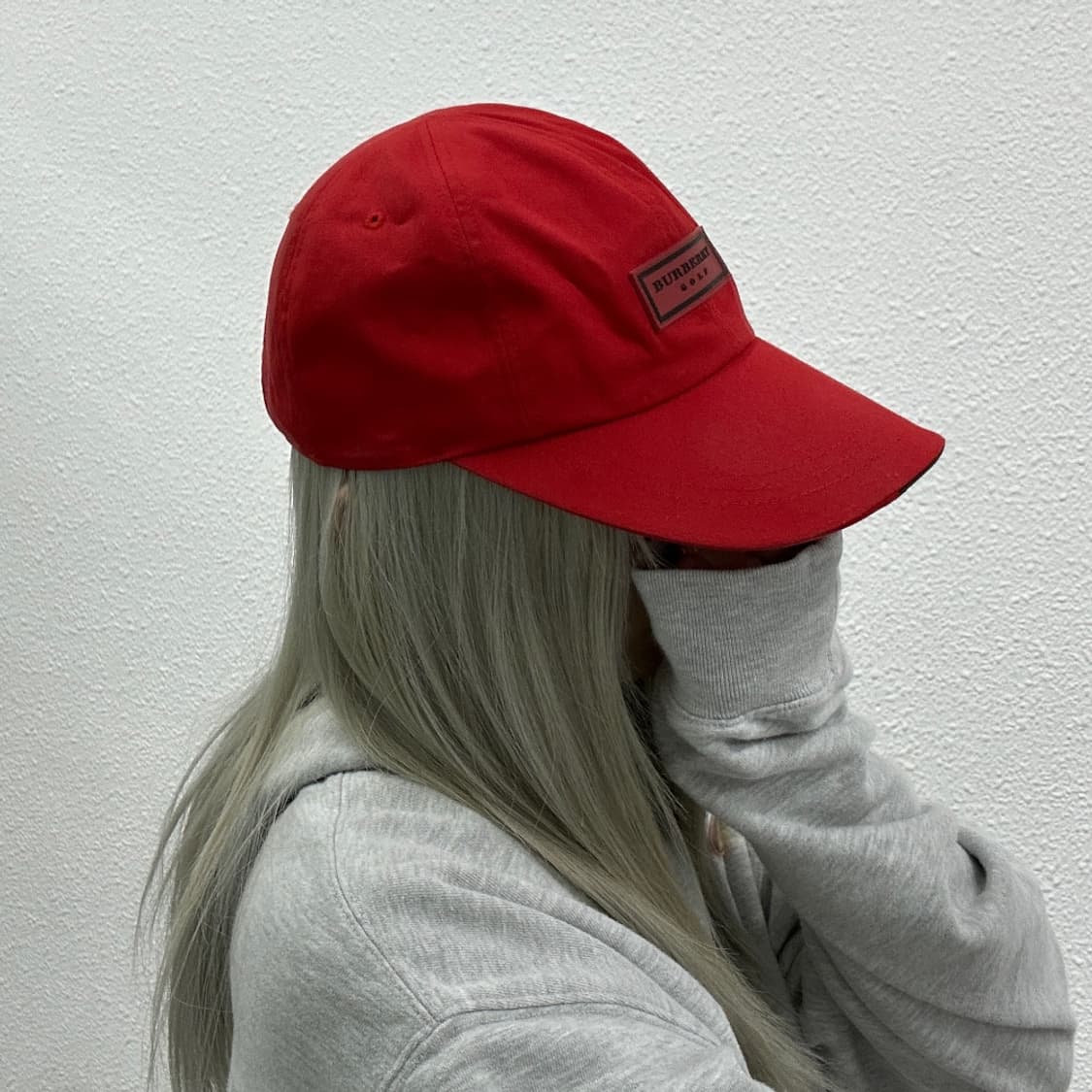 버버리 레드 볼캡 상품이미지2