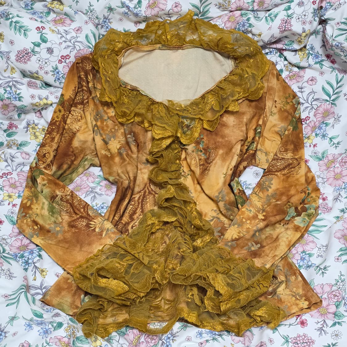 빈티지)플로럴 프릴 옐로우 레이스 보헤미안 모리걸st 로맨틱 블라우스 상품이미지1