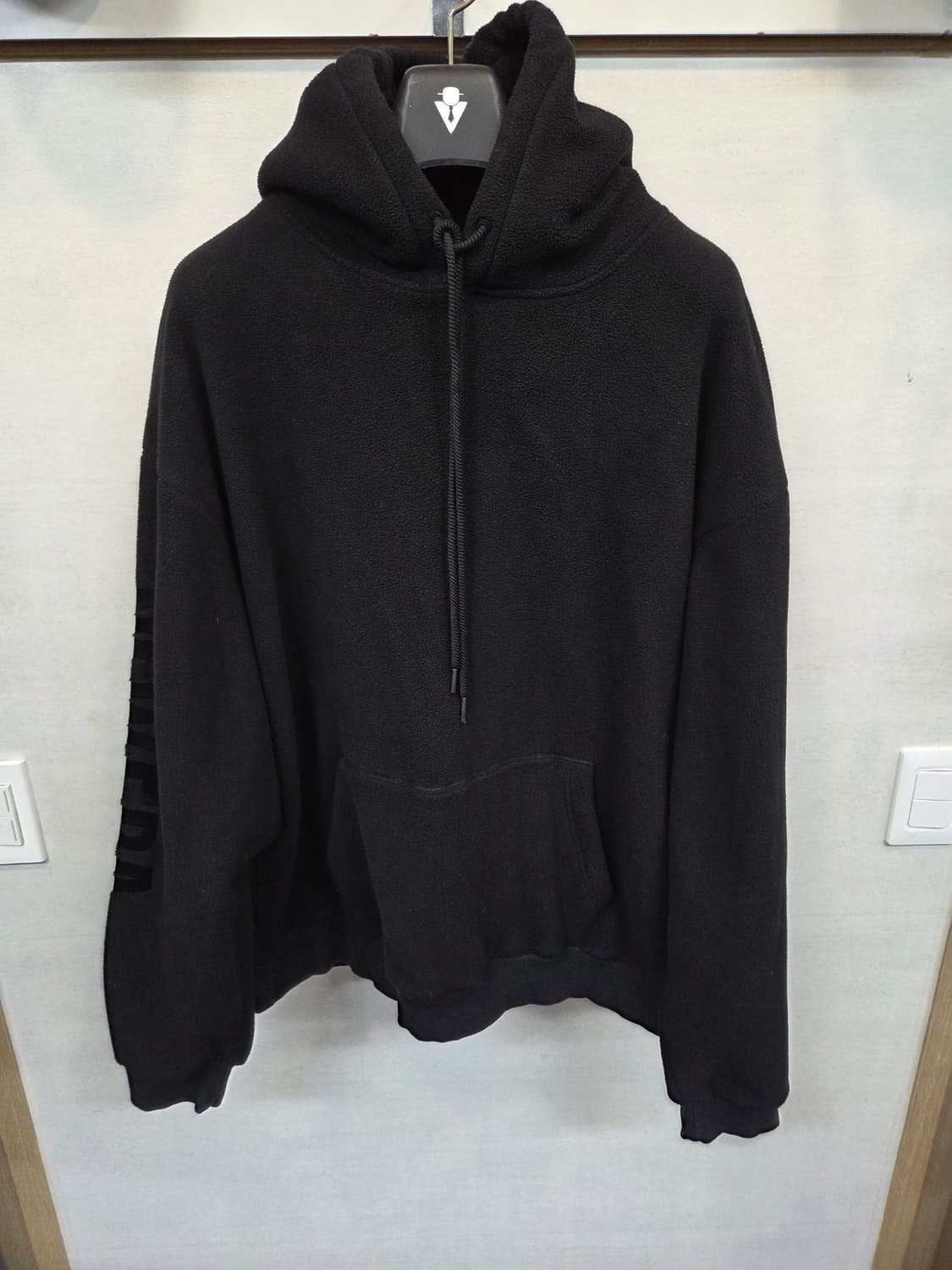 뉴에라 스펠아웃 로고 플리스 후드티 110 상품이미지1