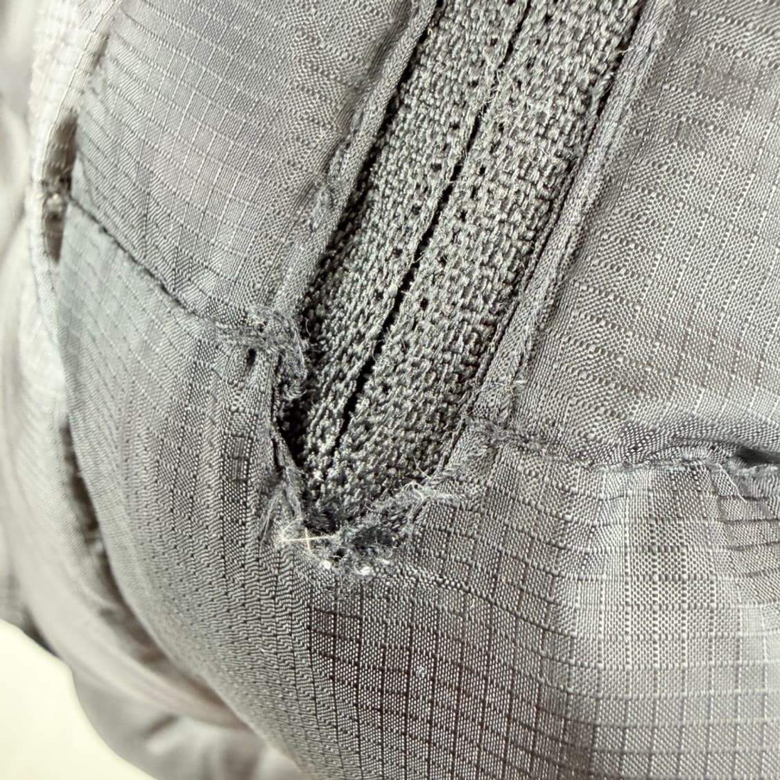 (100) 블랙야크 구스다운 패딩 상품이미지5