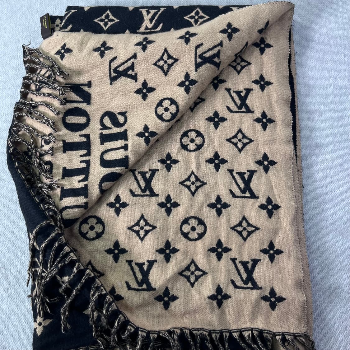 루이비통 모노그램 90s 캐시미어 실크 머플러 상품이미지3