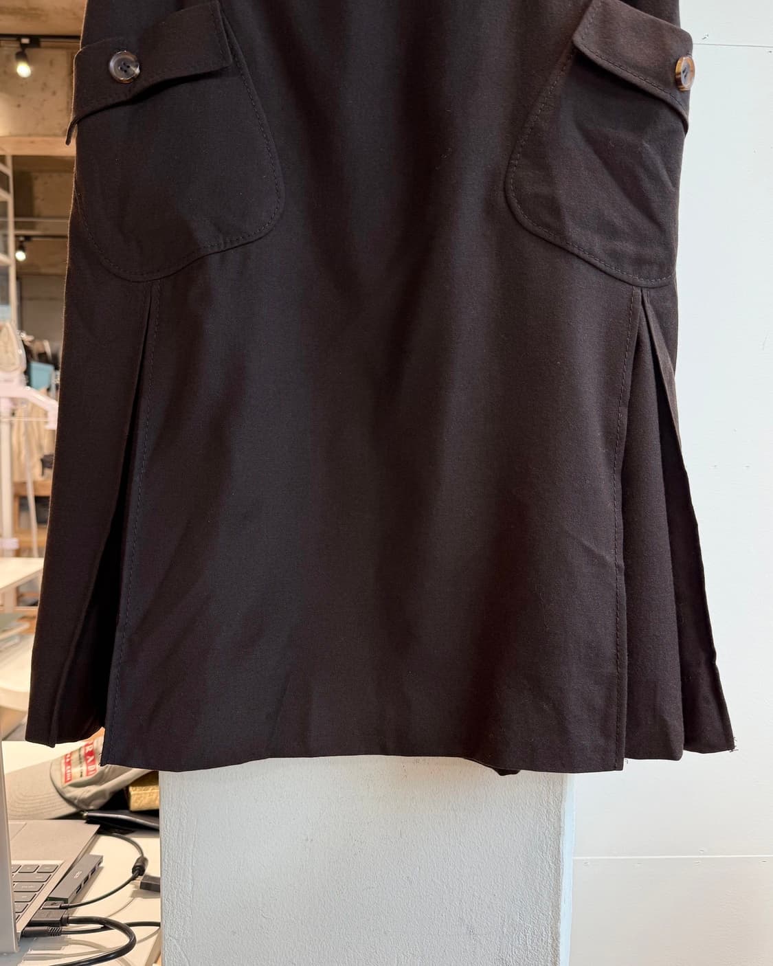 발렌티노 브라운 포켓 프릴 미디스커트  상품이미지4