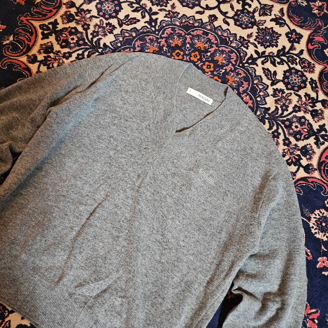 매그제이(MAGJAY) 소프트 캐시미어 울 혼방 니트 Free 상품이미지3