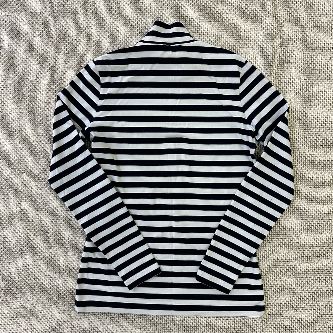 90 헤지스 스트라이프 터틀넥 긴팔티 0326D 상품이미지3