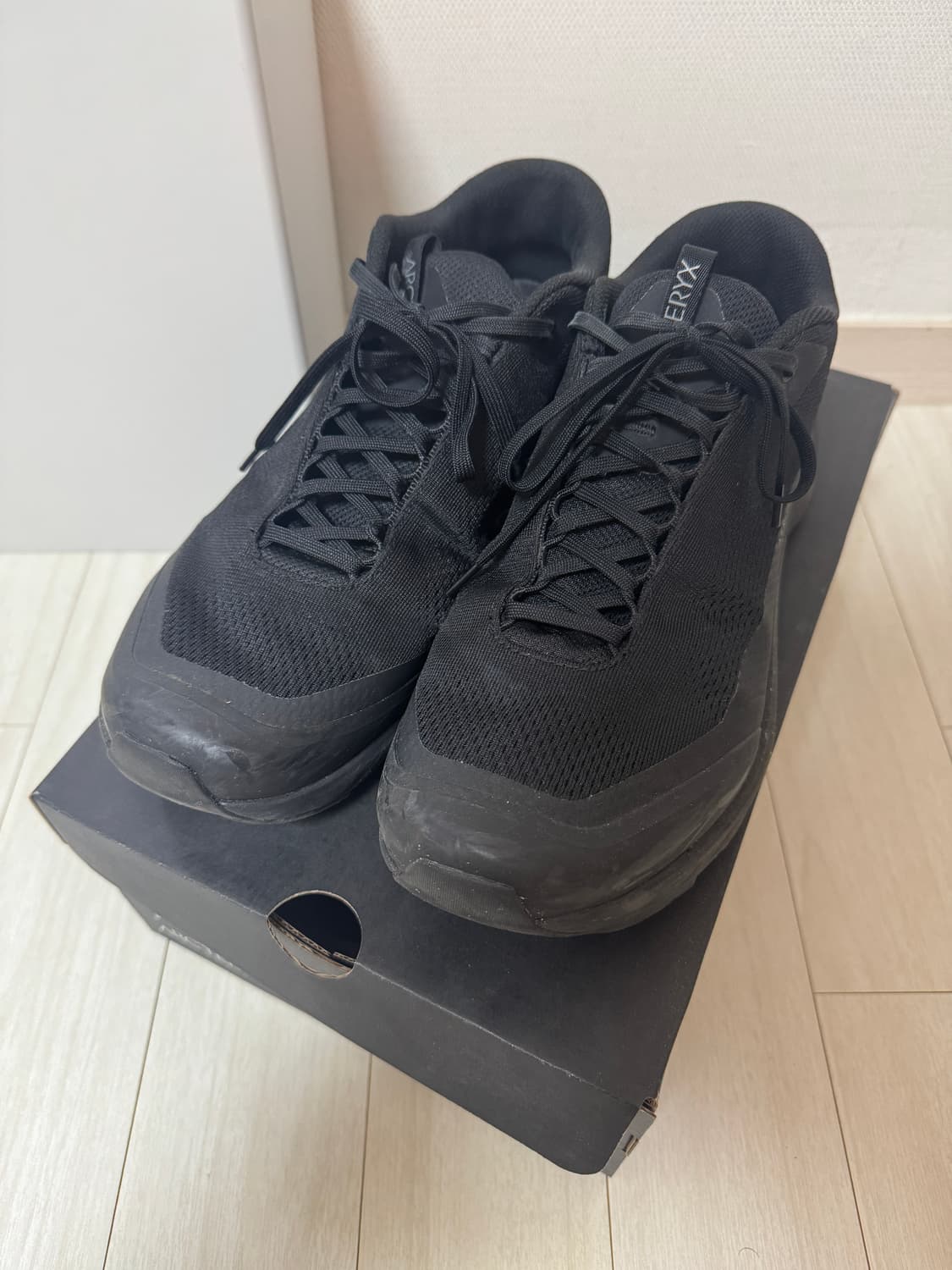 [280] ARCTERYX 아크테릭스 아우라 BLACK 상품이미지1