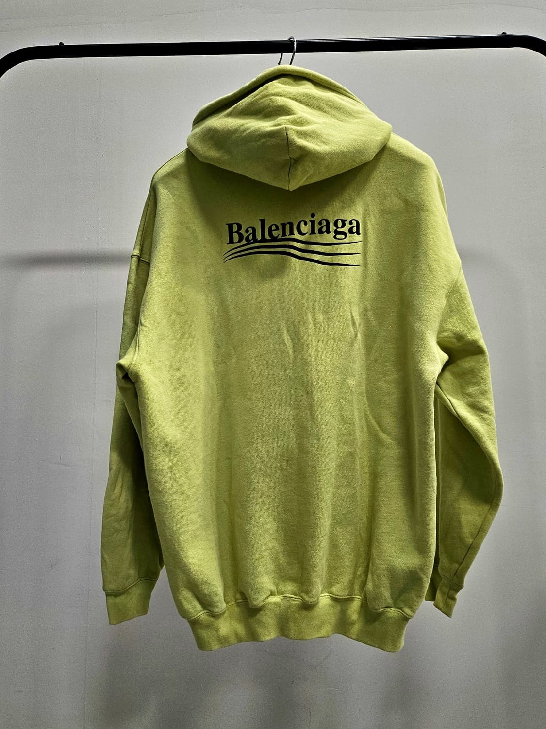 발렌시아가 웨이브로고 후드티 M / 상태양호 / 네고가능 상품이미지2