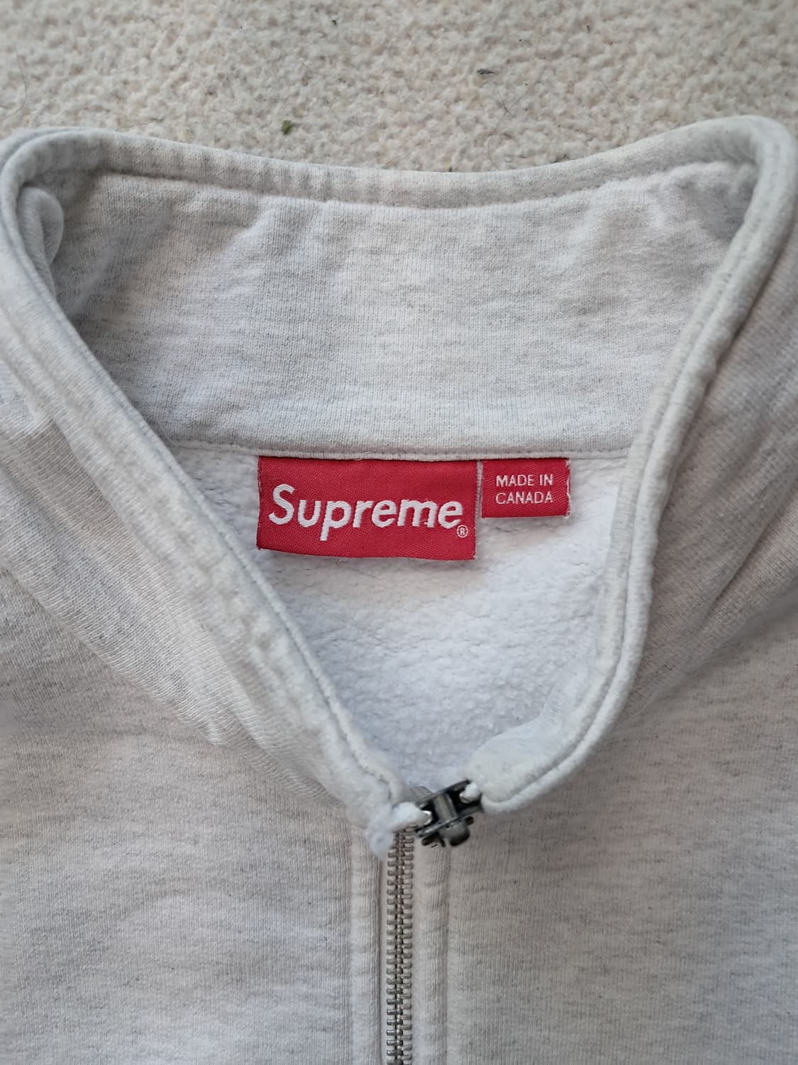 슈프림 하프집업 상품이미지3