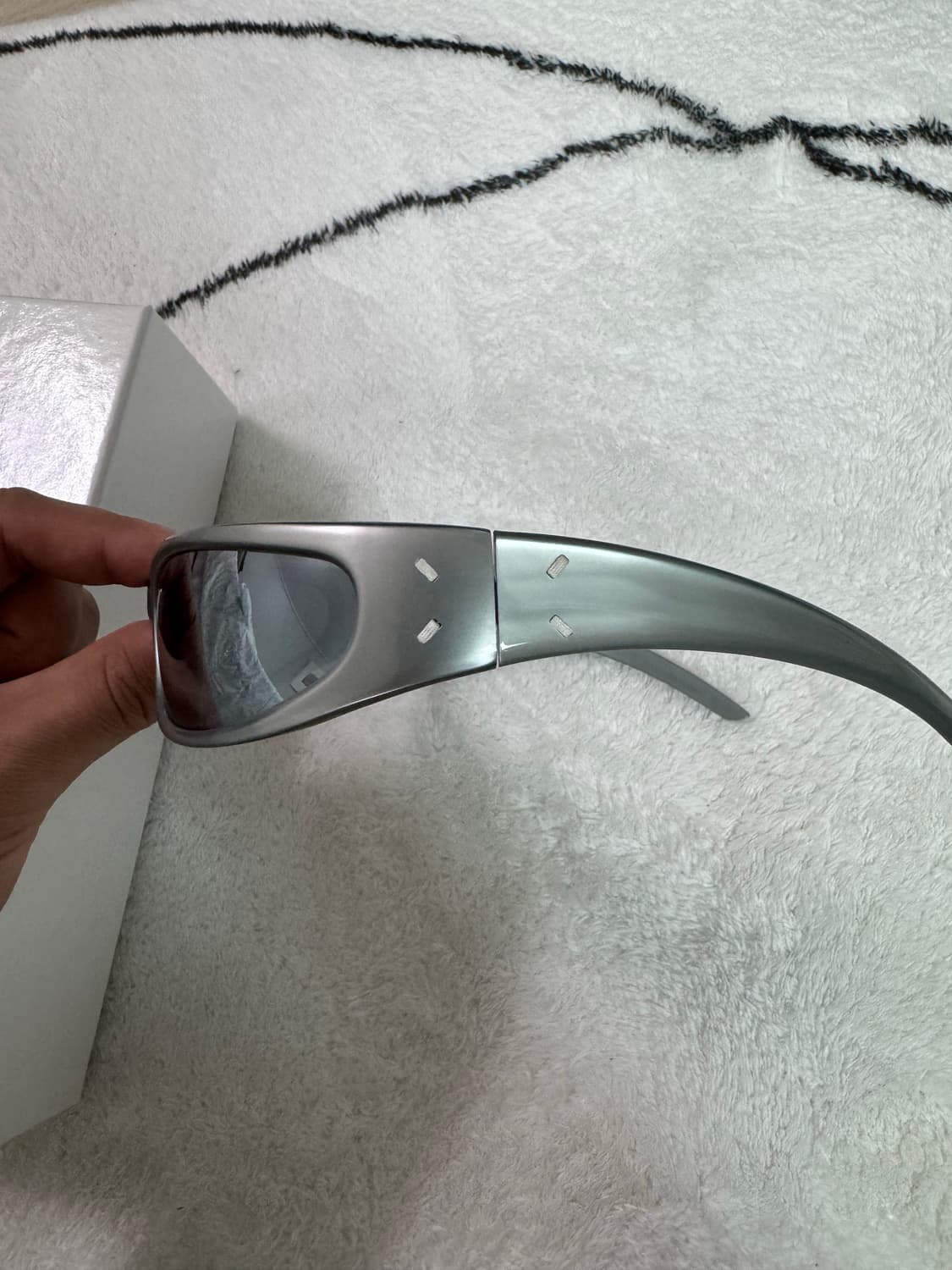 젠틀 몬스터 x 메종 마르지엘라 MM203 실버 그레이 상품이미지3