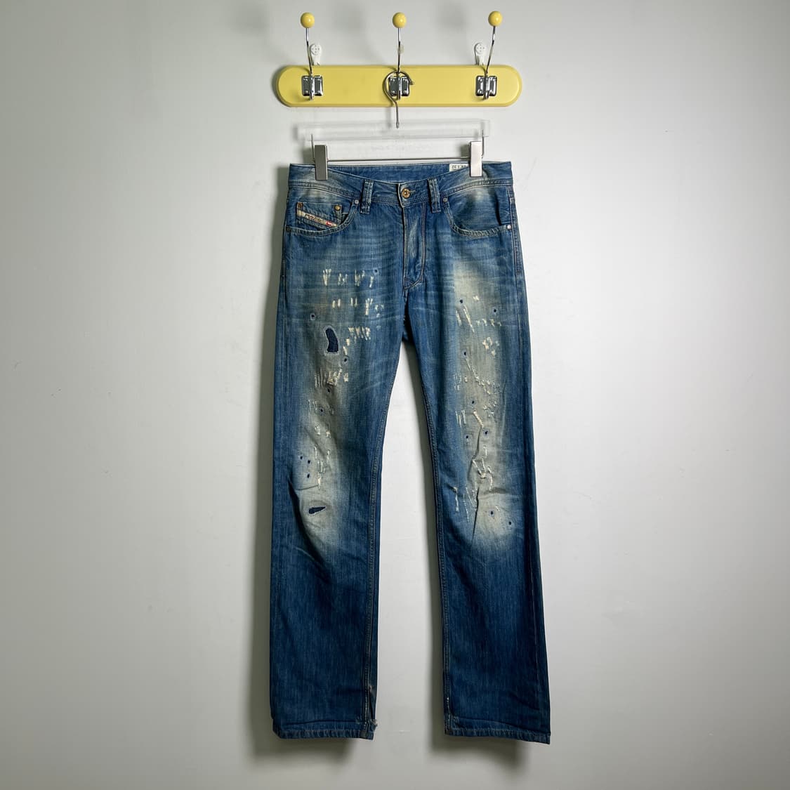 Diesel 디젤 라키 디스트레스드 데님 팬츠 28 상품이미지1