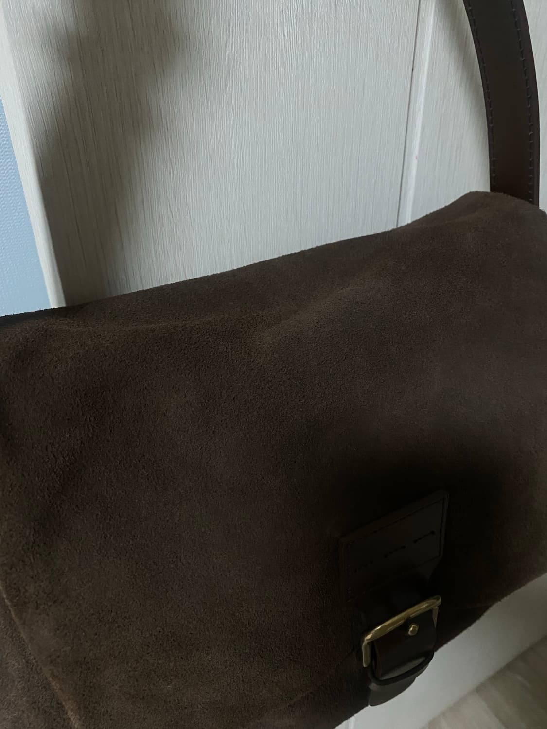 투에투아 마마스백 스웨이드 다크브라운 상품이미지4