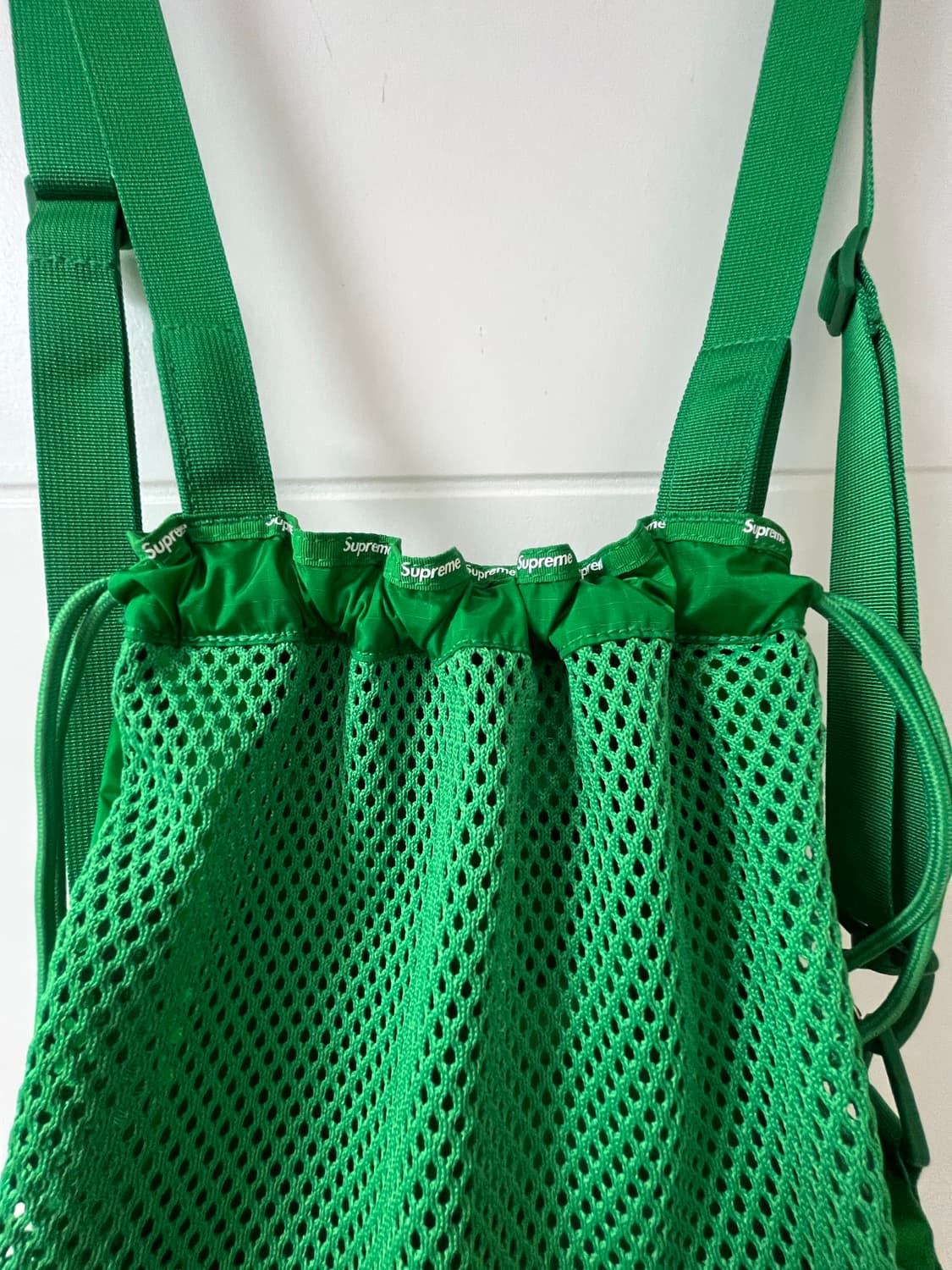 Supreme Mesh Small Backpack Green 상품이미지4