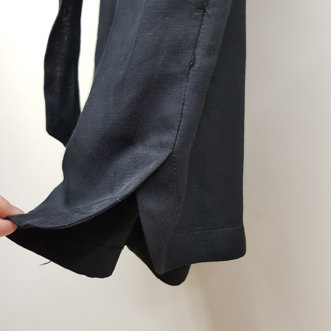 산드로 Sandro  러플 디테일 벨티드 점프슈트 34사이즈 상품이미지5