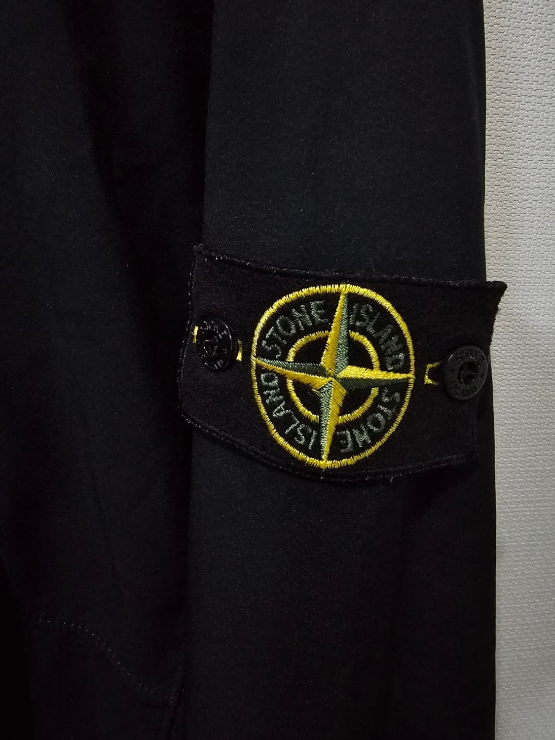 정품 스톤아일랜드 바람막이 자켓 95 / M 상품이미지3