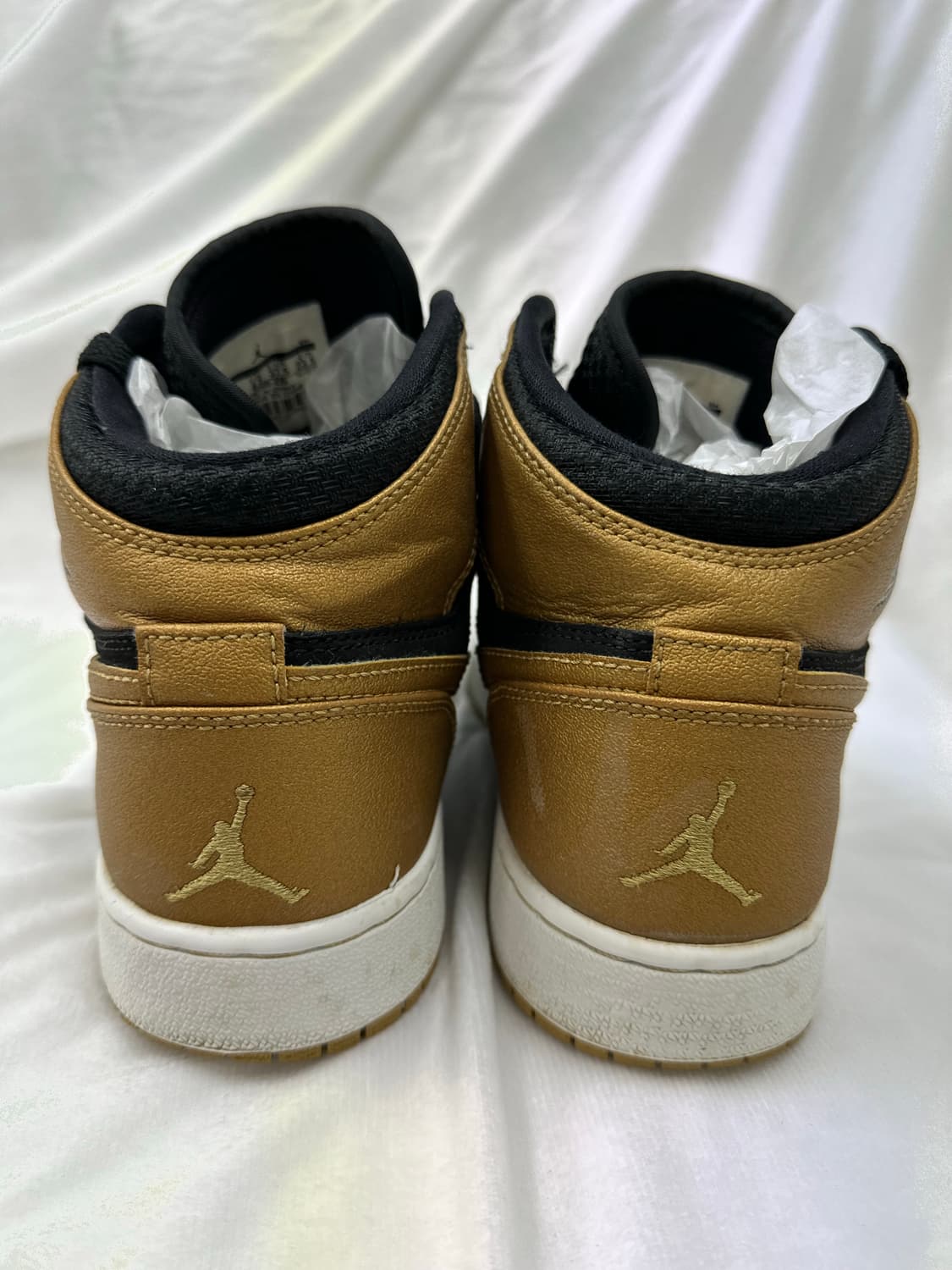 (235)나이키 에어조던1 레트로 하이 멜로 GS 상품이미지3