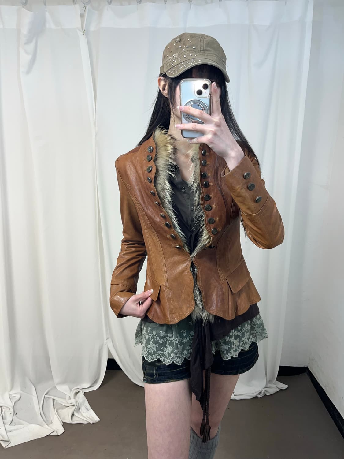 페어리 그런지st 퍼 트리밍 나폴레옹 레더 자켓 상품이미지4