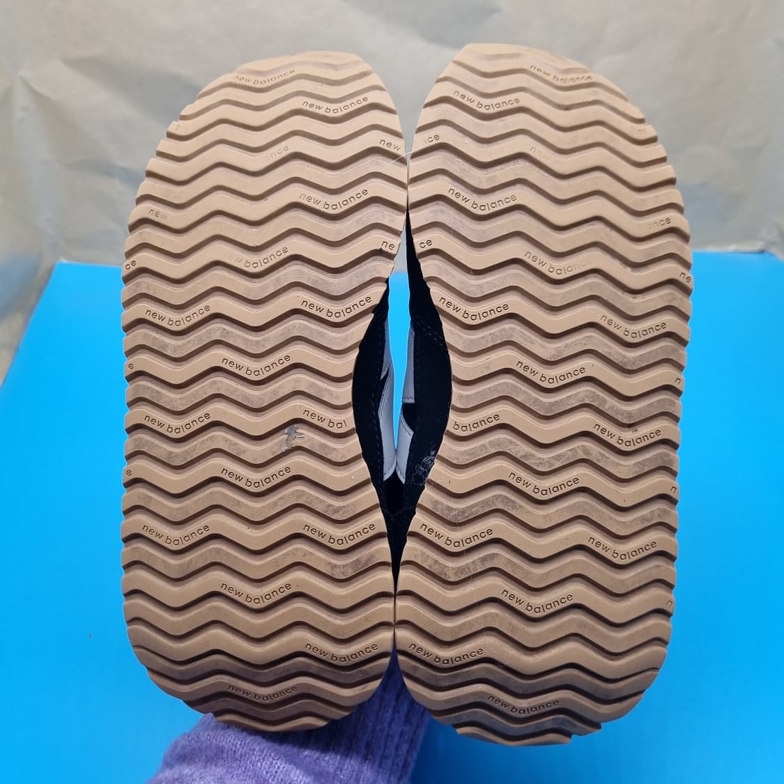 뉴발란스 237 블랙 운동화245. 상품이미지3