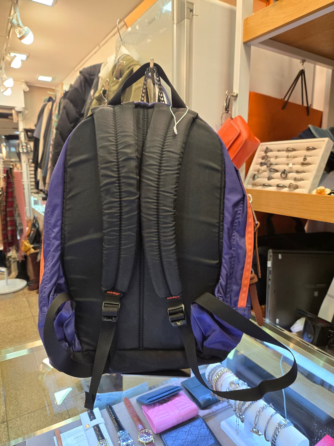 그레고리 데이팩(26L) - 퍼플/오렌지 배색 상품이미지2