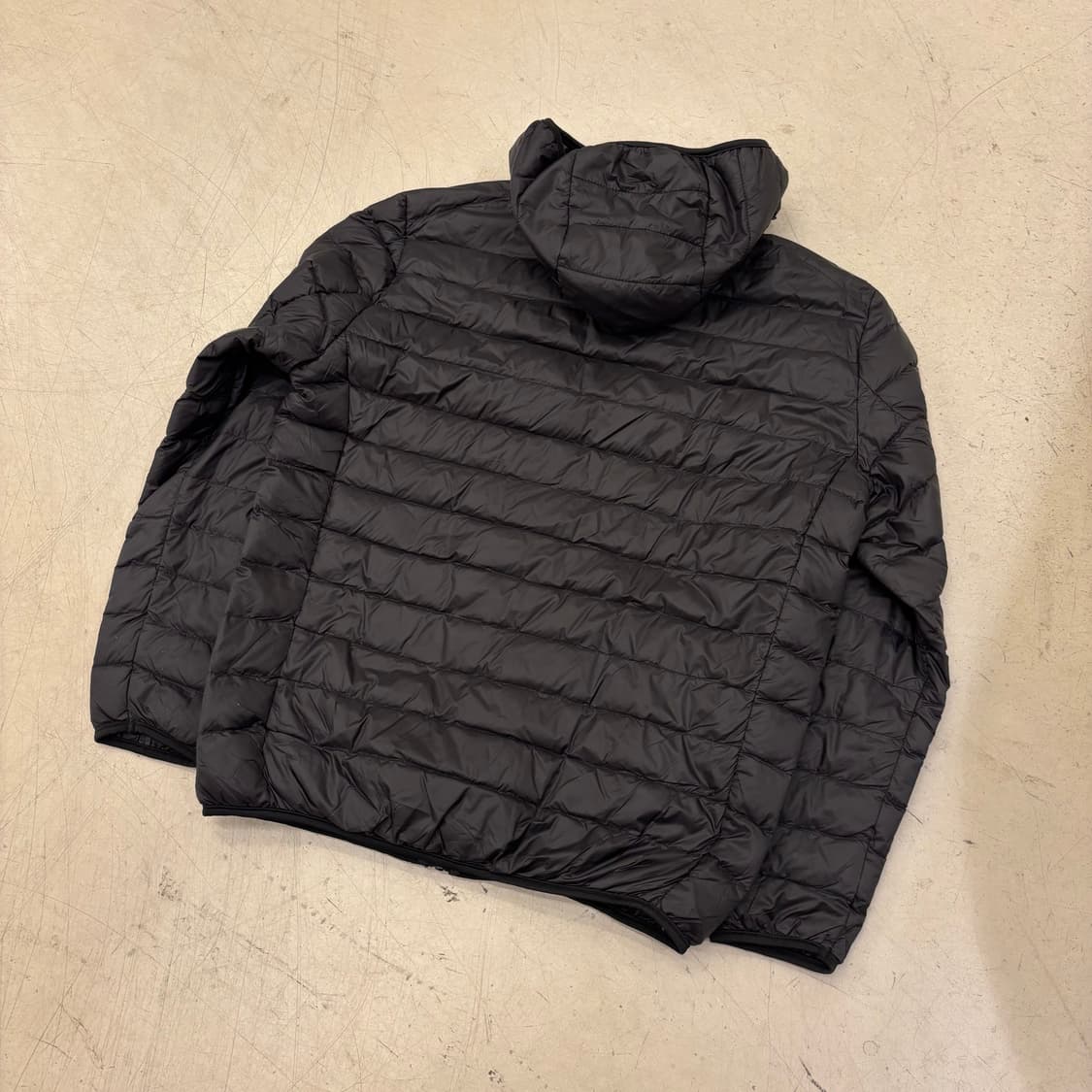 빈티지 블랙 경량패딩 상품이미지3